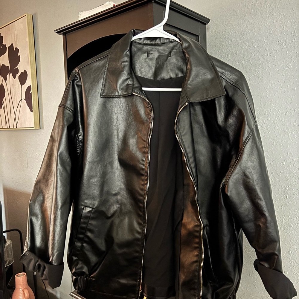 Women’s Small Black Leather Jacket